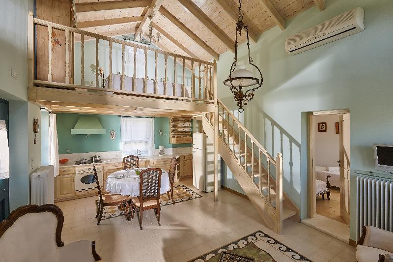 Orelia Cretan Villas & Deluxe Apartments Kamilari Luaran gambar