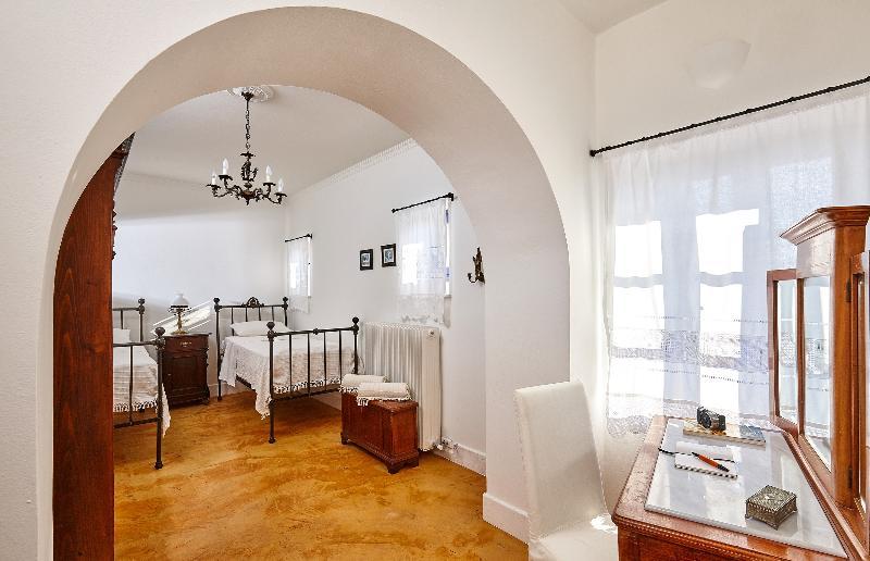 Orelia Cretan Villas & Deluxe Apartments Kamilari Luaran gambar
